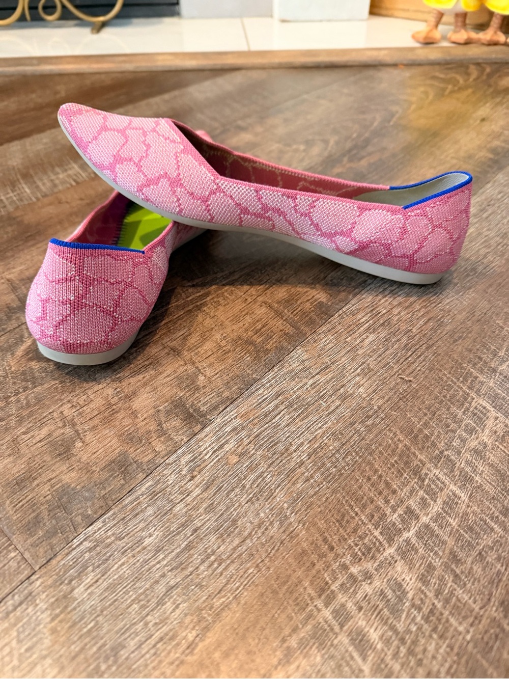 Rothy’s The Point Flats Women’s Size 10 Pink Patterned Knit Washable Pointed Toe - Picture 6 of 9